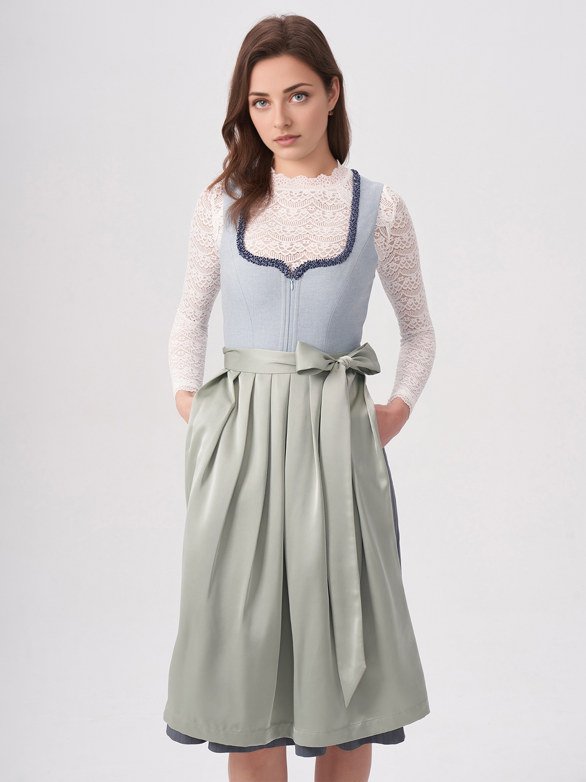 Modernes Dirndl in Blau – perfekt für den urbanen Look