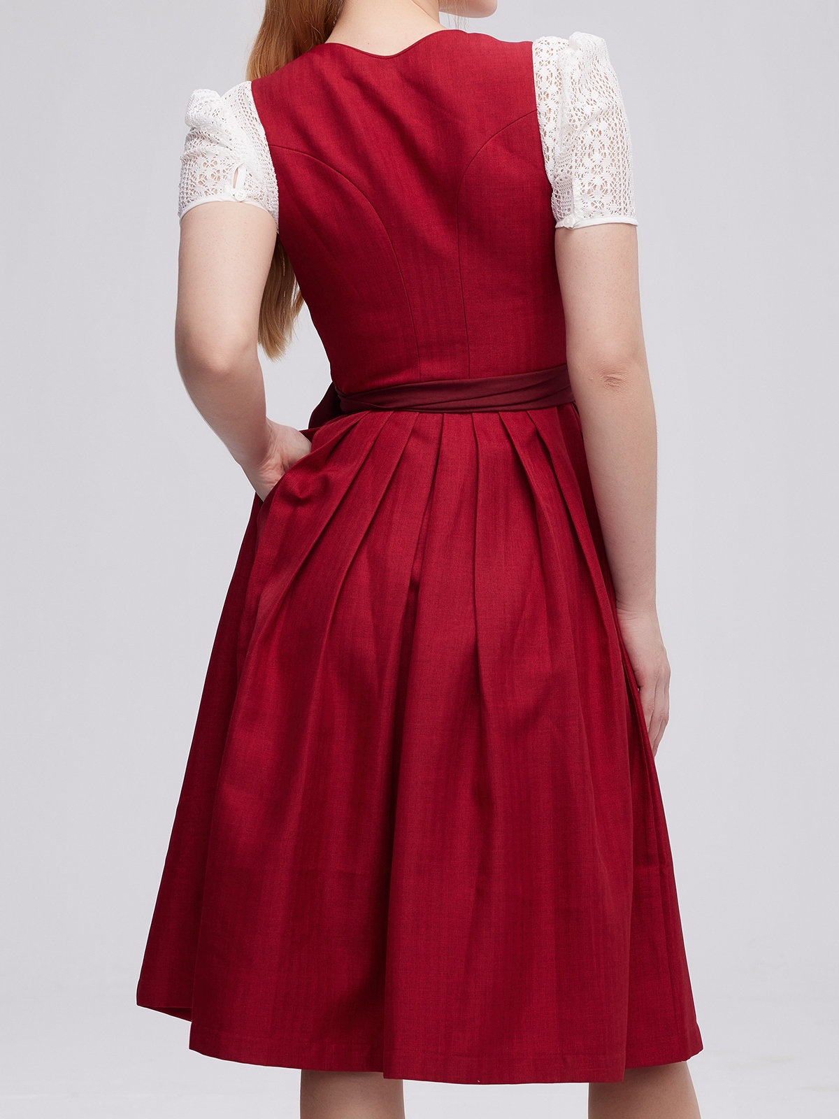 Elegantes rotes Dirndl einfarbig