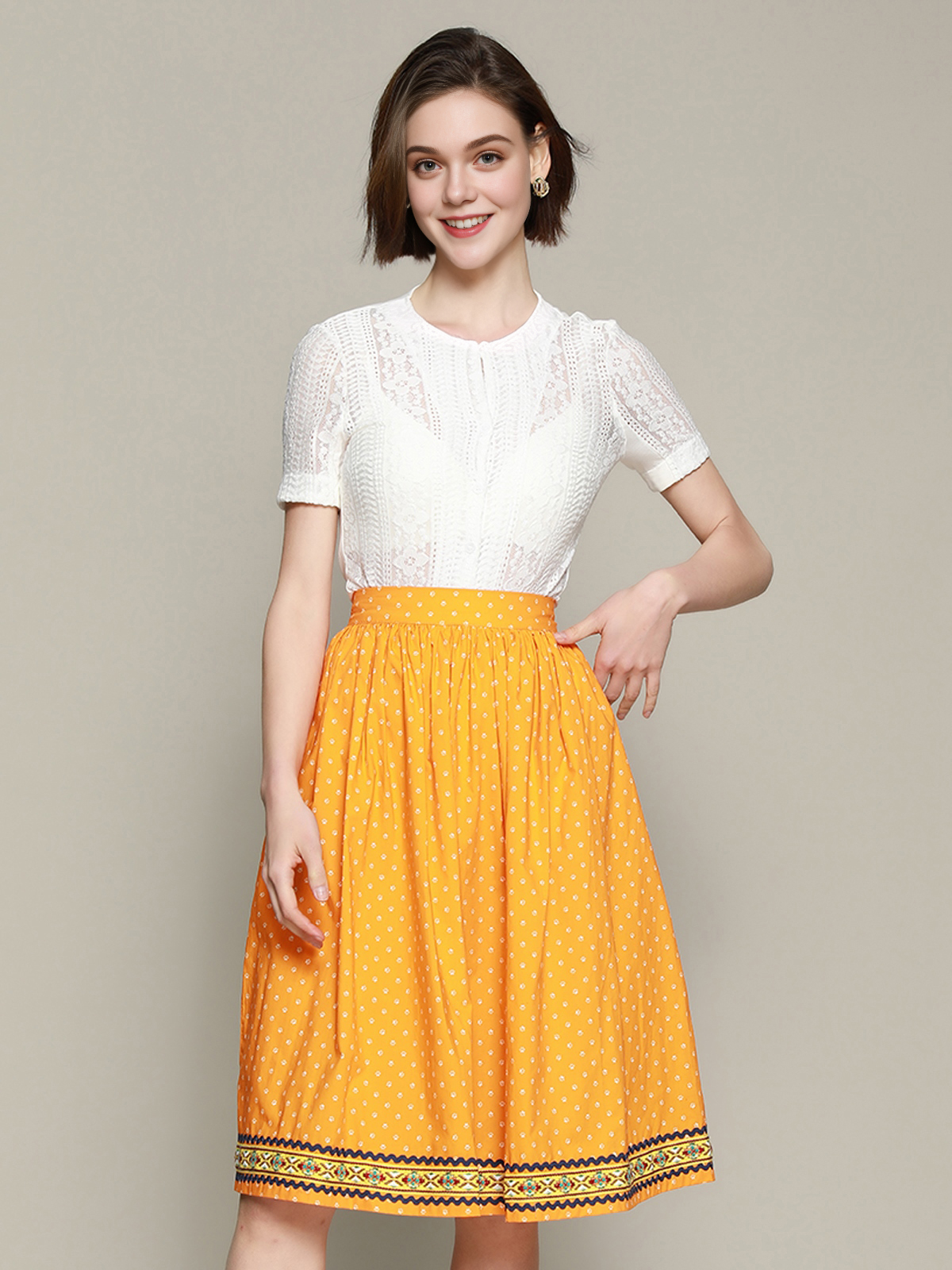 Dirndl Midi in eleganter Ausführung
