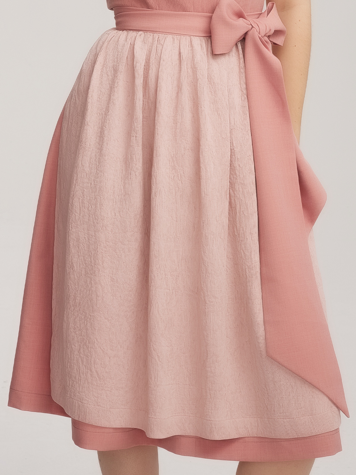 Dirndl Bluse hochgeschlossen in Rosa