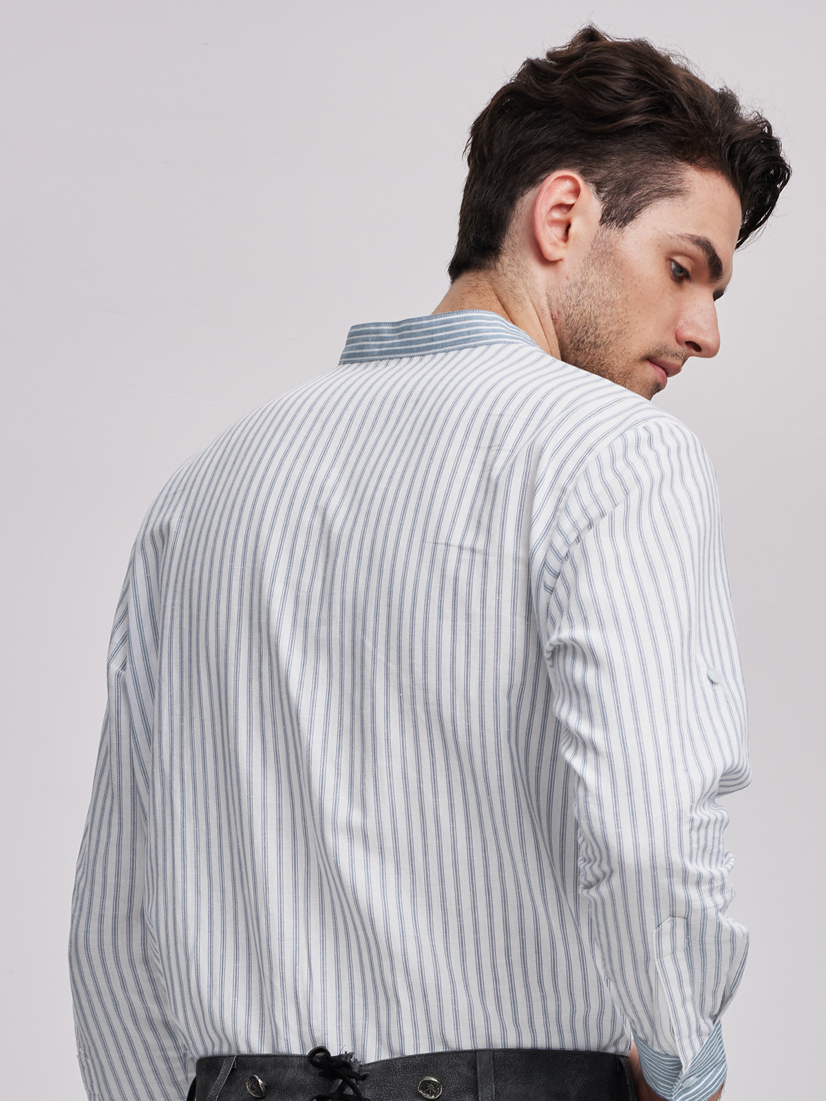 Spitzenbluse in Blau