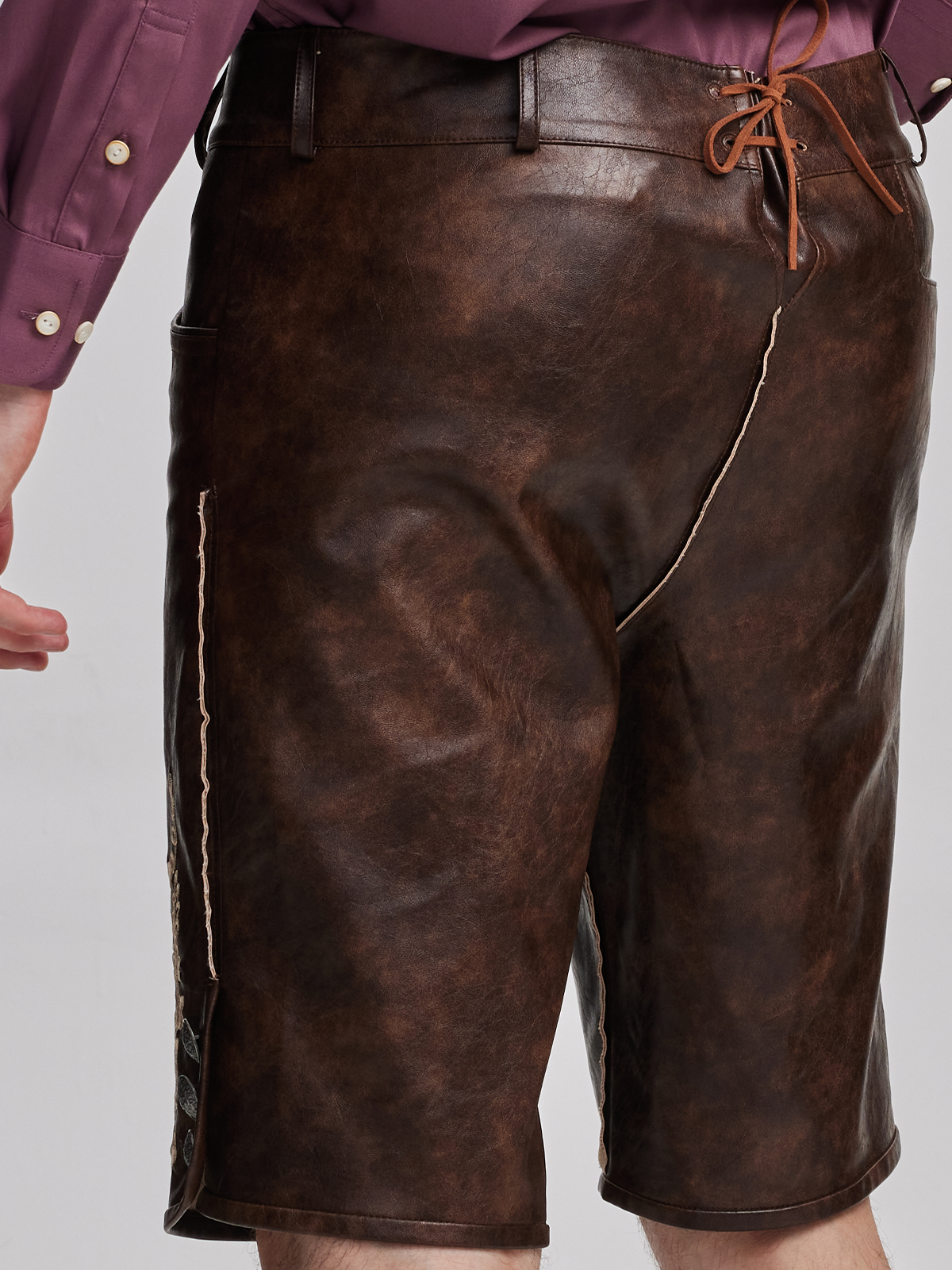 Dirndl Bluse mit V-Ausschnitt in Braun