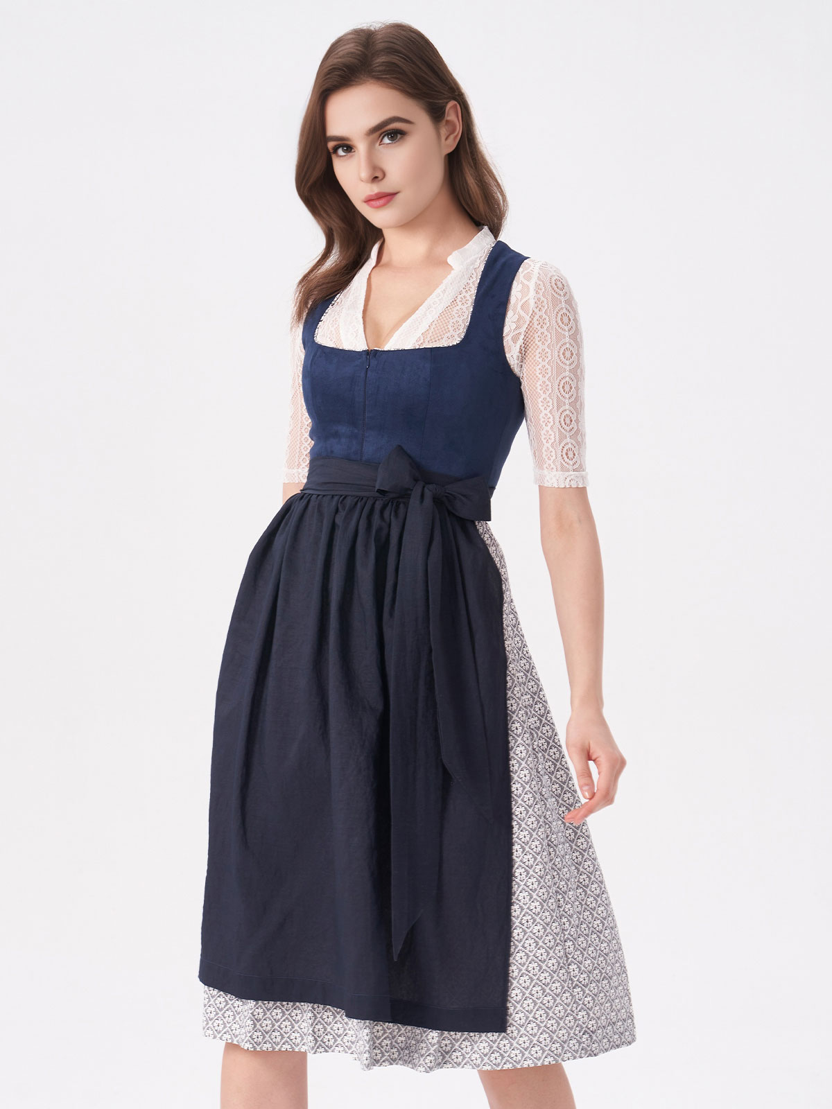 Modernes Dirndl in Blau